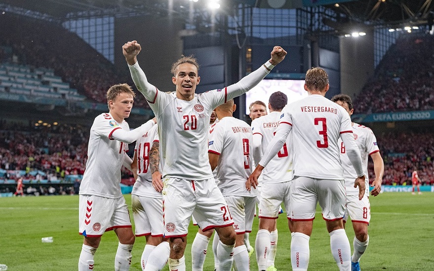 Wales-vs-Denmark