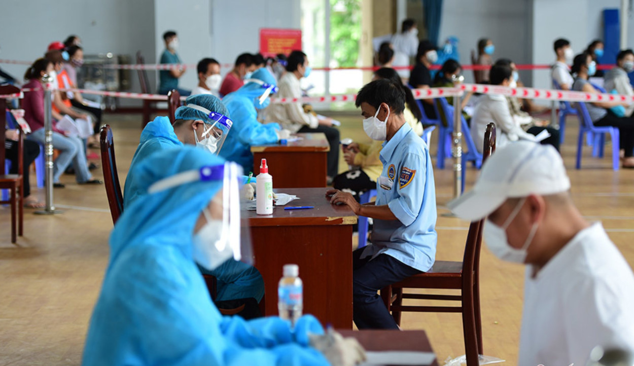 Người dân được tiêm vắc xin phòng Covid - 19. Ảnh minh họa.