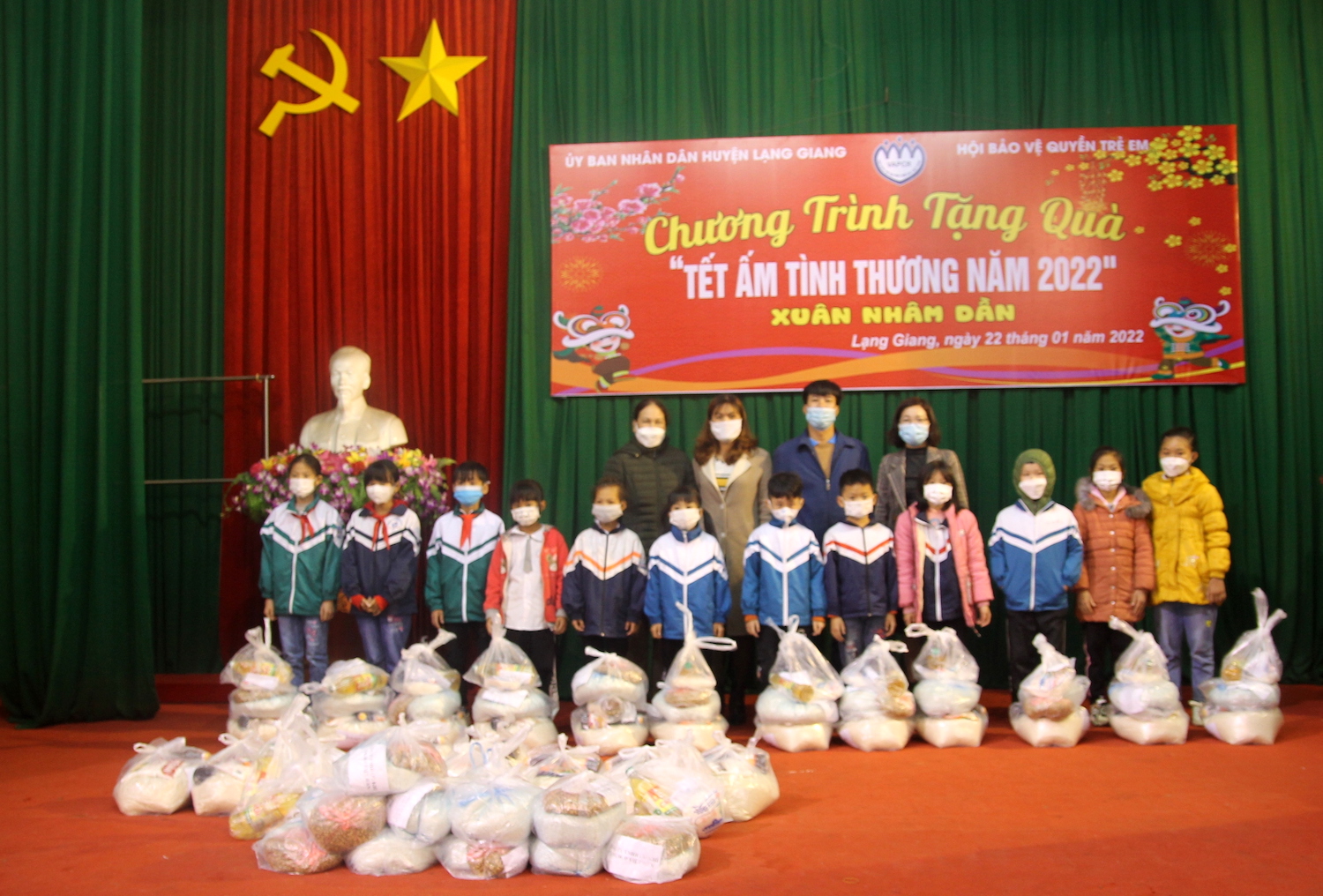 Anh003