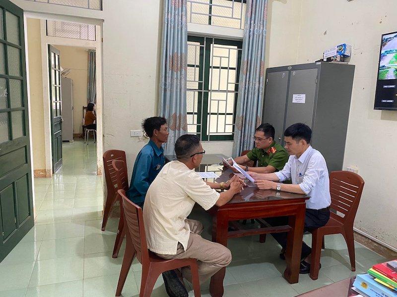Công an xã Sơn Trà lên kế hoạch bảo đảm ANTT trên địa bàn và biện pháp ngăn chặn tình trạng bảo kê máy gặt lúa khi mùa vụ đến.