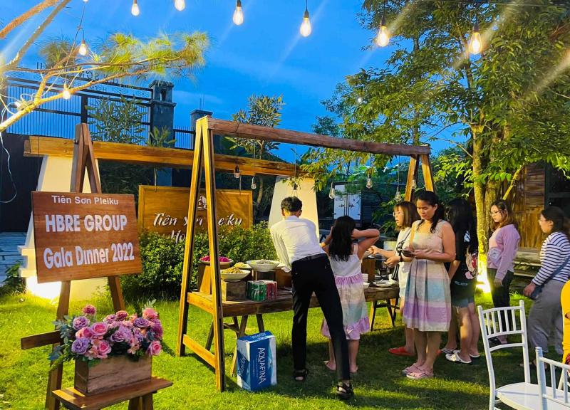 Nhiều công ty chọn nơi đây tổ chức hội nghị, tri ân khách hàng.