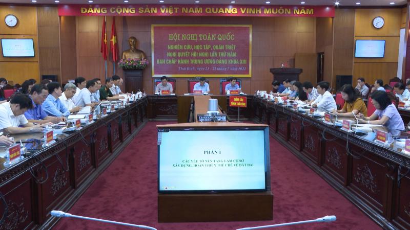 Hội nghị toàn quốc nghiên cứu, học tập, quán triệt Nghị quyết hội nghị lần thứ 5, Ban Chấp hành Trung ương Đảng khóa XIII - điểm cầu tỉnh Thái Bình