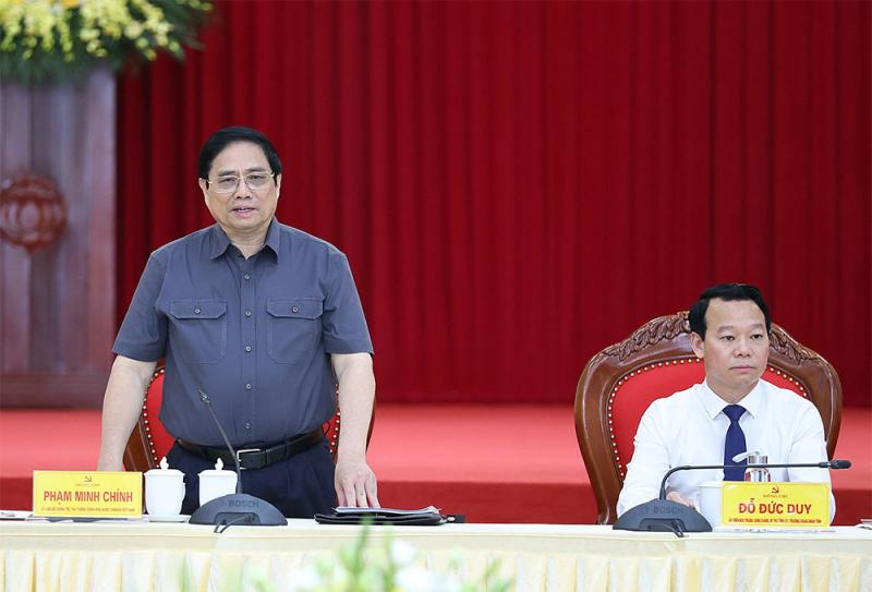 Thủ tướng Chính phủ Phạm Minh Chính tại buổi làm việc với lãnh đạo tỉnh Yên Bái.