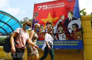 Thủ đô Hà Nội dịu dàng trong nắng vàng đầu Thu