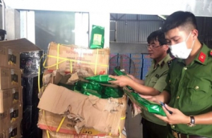 Hà Nội: Phát hiện gần 10 tấn nguyên liệu chế biến trà sữa không rõ nguồn gốc