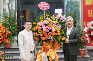 Lễ công bố Quyết định thành lập Trung tâm chăm sóc sức khoẻ cộng đồng Long Biên và Công ty TNHH Nam Dược Thái Nguyên – chi nhánh Long Biên Hà Nội