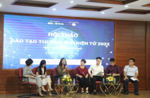 Hội thảo khoa học lần đầu tiên về đào tạo thương mại điện tử được tổ chức tại Hà Nội