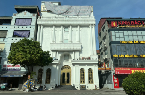 Mỗ Lao – Hà Đông: Hỗn chiến tại quán Karaoke Level.