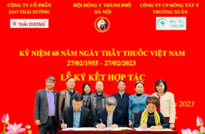 Hội Đông Y Hà Nội hợp tác cùng Sao Thái Dương, Đông Tây Y Trường Xuân phát triển các sản phẩm mới
