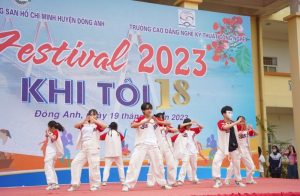 Tưng bừng Festival “Khi tôi 18” của học sinh, sinh viên huyện Đông Anh