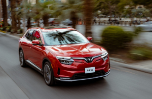 Chủ xe VINFAST VF 8 tại California có thể được nhận thêm khoản ưu đãi thuế lên đến 7.500 USD