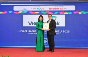 Vietcombank được trao 3 giải thưởng quan trọng tại diễn đàn Ngân hàng bán lẻ Việt Nam 2023