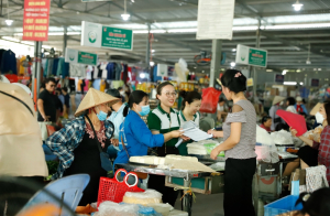 Thí điểm mô hình chợ không dùng tiền mặt