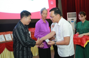 Huyện Ứng Hòa phát động Tháng Nhân đạo năm 2023 - Chung sức xây dựng cộng đồng nhân ái
