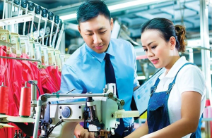 Giảm lãi suất: Hỗ trợ doanh nghiệp, kích cầu tín dụng