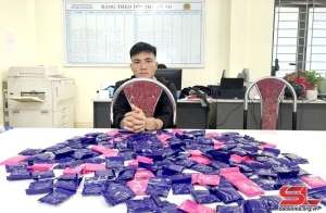 Sơn La: Bắt giữ đối tượng mua bán 27.000 viên ma túy tổng hợp