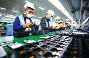Giải pháp cho thị trường lao động phát triển ổn định và bền vững