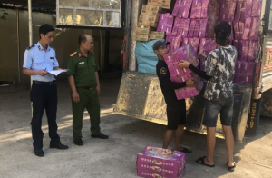 Bắt giữ 21.000 sản phẩm bánh trung thu nhập lậu