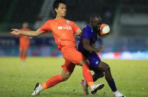 SHB Đà Nẵng gây bất ngờ trong ngày khai màn Giải bóng đá Thienlong Tournament
