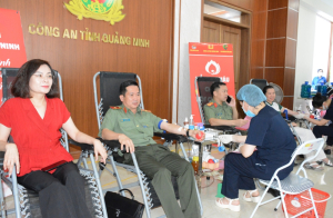 GIám đốc Công an Quảng Ninh hiến máu tình nguyện đợt 2 năm 2023