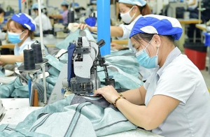 Trong 8 tháng, xuất khẩu dệt may đạt 26,1 tỷ USD