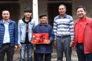 Chàng 9X nghèo phụ bán căng tin "trúng" 1,5 tỉ đồng