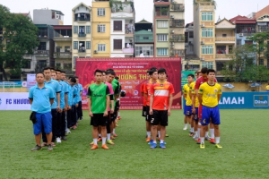 Tưng bừng khai mạc giải bóng đá “Chào mừng Lễ hội truyền thống Đình Khương Thượng ”