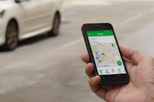 Bộ trưởng GTVT: Không quản lý được Uber, Grab thì dừng!