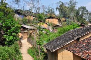 Ngôi làng trăm tuổi bị lãng quên ở Đồng Văn