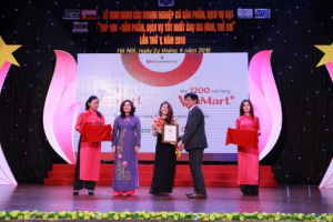 Vinmart & Vinmart+ nhận giải thưởng top 100 sản phẩm - dịch vụ tốt nhất