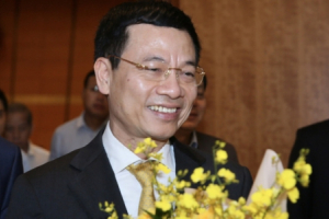 Tiểu sử ông Nguyễn Mạnh Hùng, tân Bộ trưởng Bộ Thông tin và Truyền thông