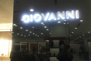 Đi tìm giá trị thương hiệu thời trang Giovanni: Xây dựng tên tuổi bằng sự hào nhoáng