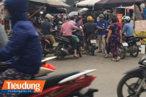 “BOT” chợ Đền Lừ giữa Thủ đô (1): Loạn tiền thu phí?