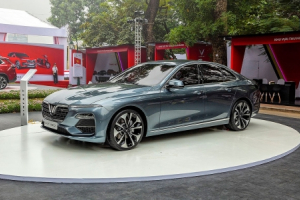 Thử soi thông số kỹ thuật hai mẫu xe Sedan và SUV của VinFast