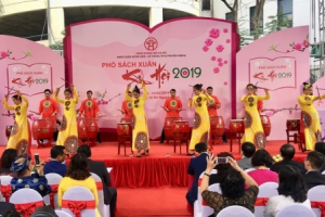 Tưng bừng khai mạc Phố Sách Xuân Kỷ Hợi 2019