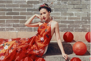 Á hậu Khánh Phương quyến rũ nồng nàn đón năm mới