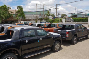 Trước giờ quyết định, ô tô bán tải cháy hàng
