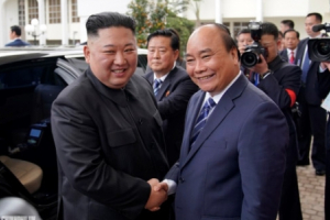 Thủ tướng Nguyễn Xuân Phúc tiếp Chủ tịch Kim Jong-un