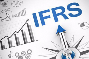 Dự thảo: Tập đoàn Nhà nước, doanh nghiệp niêm yết bắt buộc lập BCTC theo IFRS