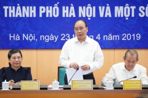 Thủ tướng chủ trì buổi làm việc với Hà Nội và 12 tỉnh, thành phố