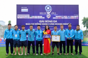  Những hình ảnh đẹp của FC Khương Thượng tại giải Bóng đá Báo chí đồng hành cùng Doanh nghiệp lần 2