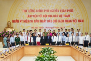 Thủ tướng: Báo chí phải phản ánh trung thực dòng chảy chính của xã hội