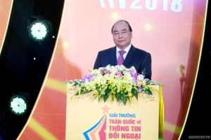 Thủ tướng: Đấu tranh chống các luận điệu xuyên tạc, sai trái