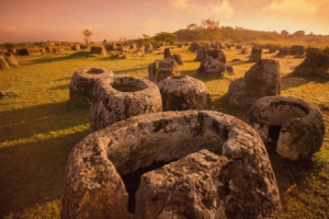 Sự kì bí của Cánh đồng Chum 2.500 tuổi - di sản thế giới mới được UNESCO công nhận
