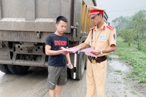 CSGT kể chuyện vây bắt tội phạm ma túy