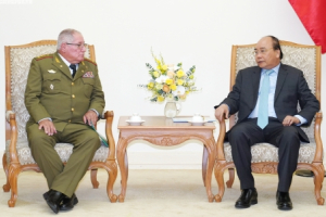 Thủ tướng tiếp Tổng Tham mưu trưởng các Lực lượng vũ trang cách mạng Cuba