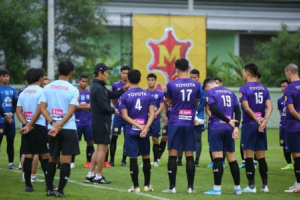 “HLV Akira Nishino cầm quân, Thái Lan sẽ không ngây ngô như ở King's Cup”