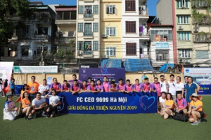 Cựu học sinh PTTH Niên khóa 96-99 Hà Nội tổ chức giải bóng thiện nguyện