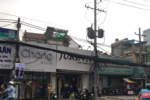 Từ vụ Seven.AM tráo mác đến UNIQLO vào Việt Nam: Tương lai nào cho thương hiệu thời trang Việt?