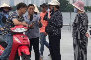 Vé trận Việt Nam - Thái Lan lên cao đột ngột, cổ động viên ngao ngán lắc đầu